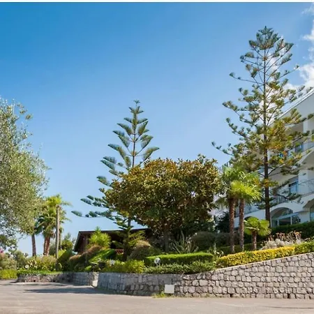 Hotel Marcaneto Scario