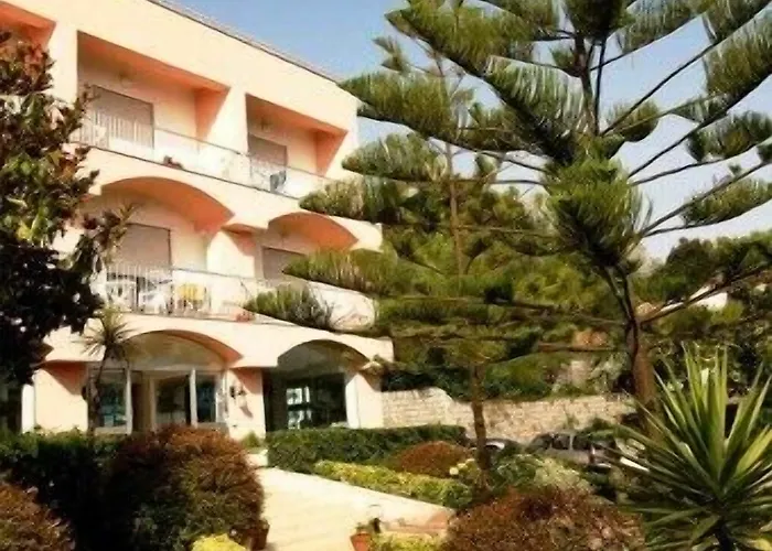 Otel Marcaneto Scario