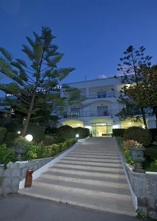 Marcaneto Hotel 4*